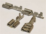 497-01 Контакт с фиксирующим элементом 6,3 под провод  сечения 0,5-1 мм2 00013