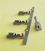 Контакт с нажимным фиксатором в колодку 2294